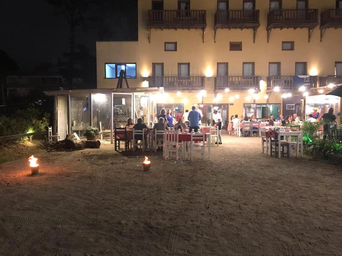 La Tavola Hotel Pinamar Bagian luar foto