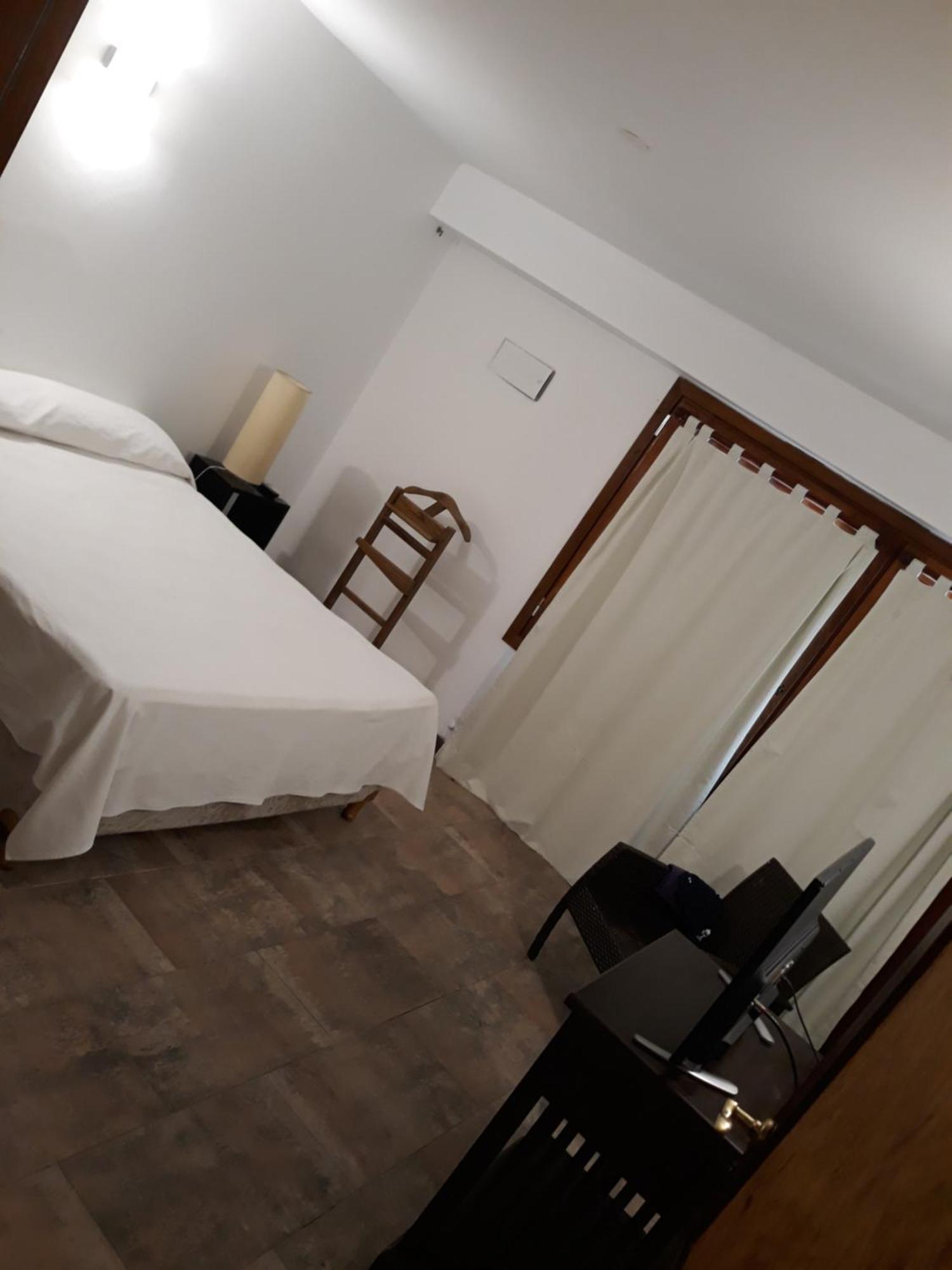 La Tavola Hotel Pinamar Bagian luar foto